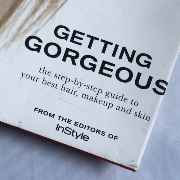 in style  getting gorgeous book. - Picture 2 of 8